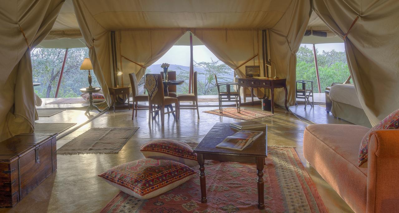 Entumoto Main Camp Hotel Ololaimutiek Екстериор снимка